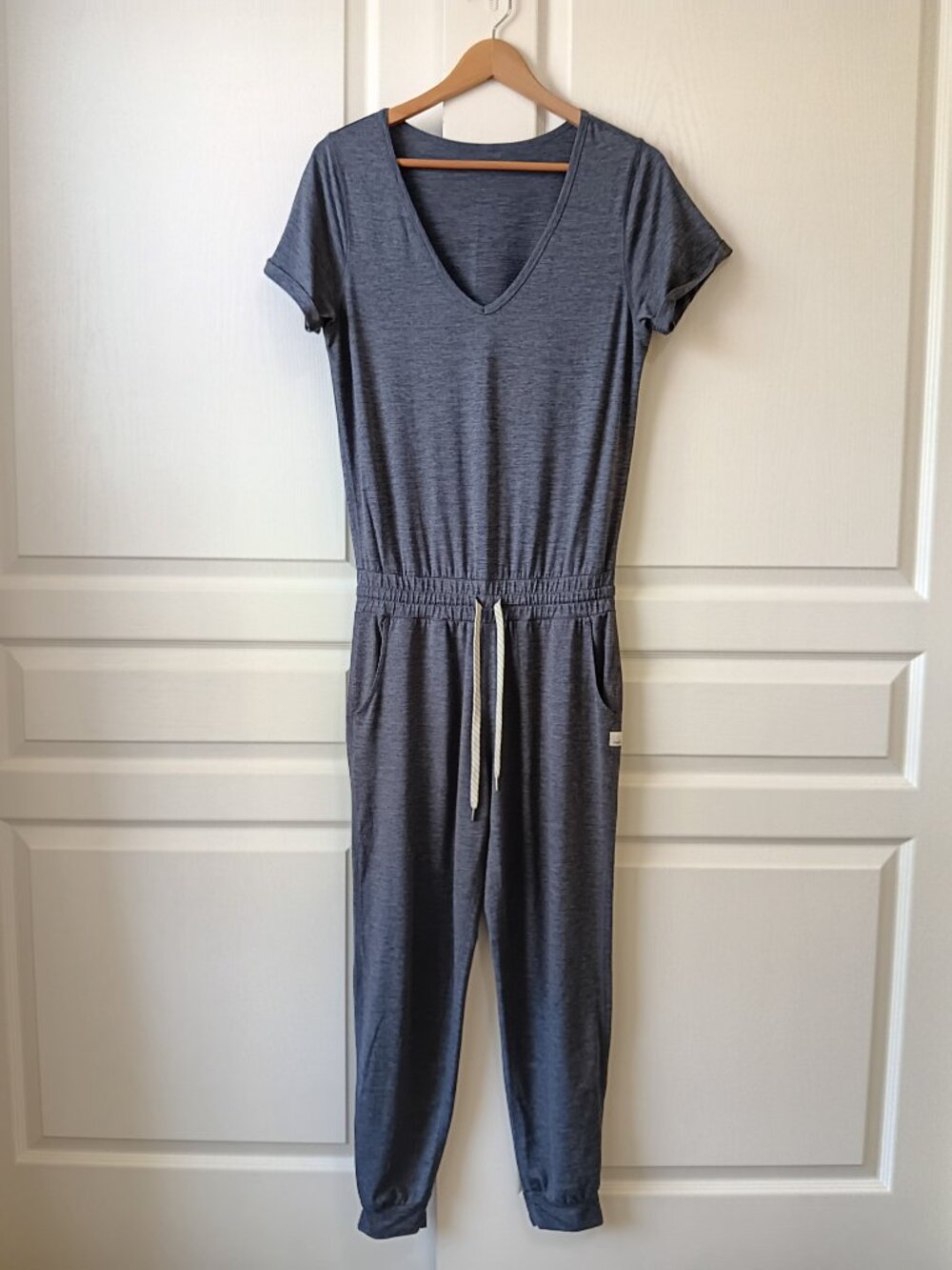 Vuori Women's Blue Azure Heather All Day Jumpsuit Size S - Picture 12 of 12